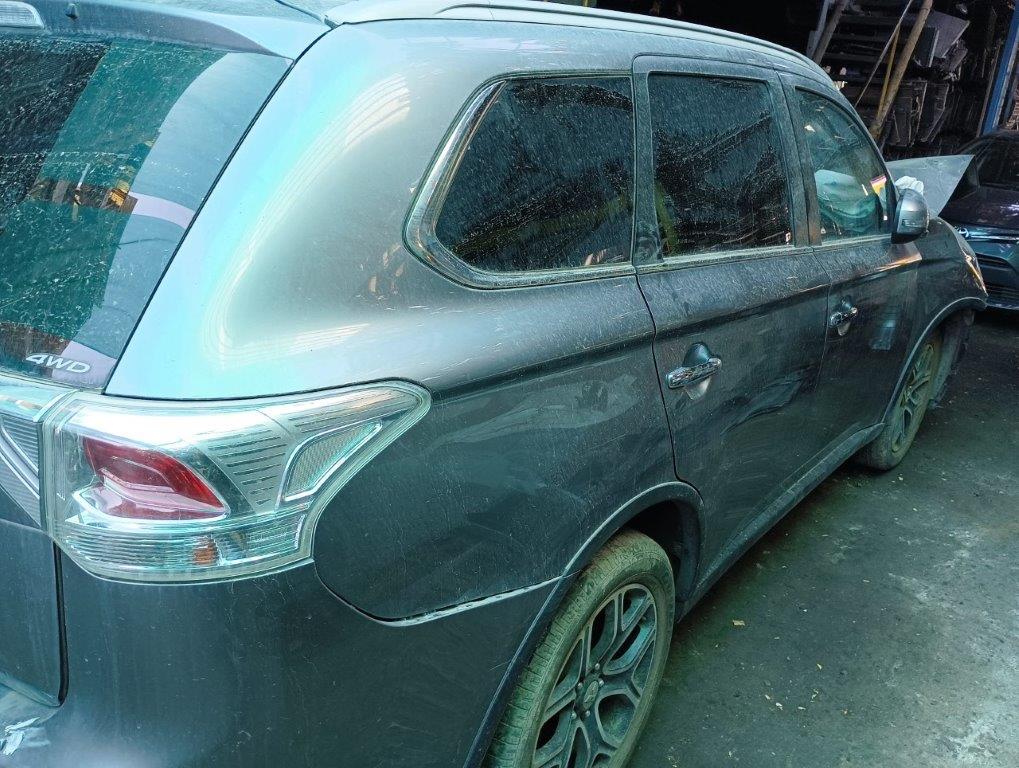  Mitsubishi OUTLANDER 2014    EN DESARME